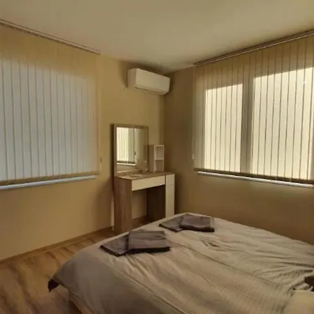 Апартамент Андромеда 1 Apartment *
